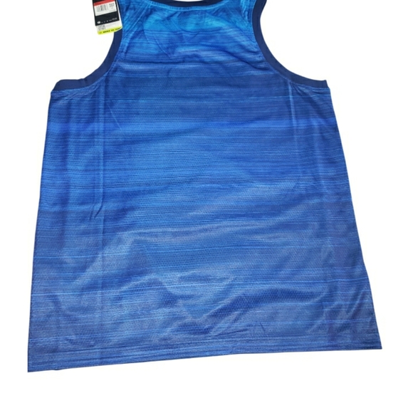 NWT Nike USA Jersey L - Picture 3 of 3